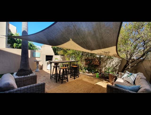 3 BEDROOM TOWNHOUSE TO LET IN BLOUBERGRANT